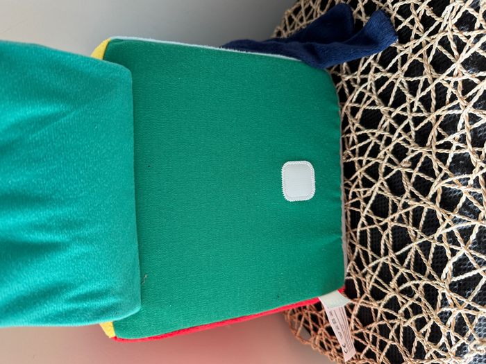 Jouet d'éveil cube sensoriel - photo numéro 4