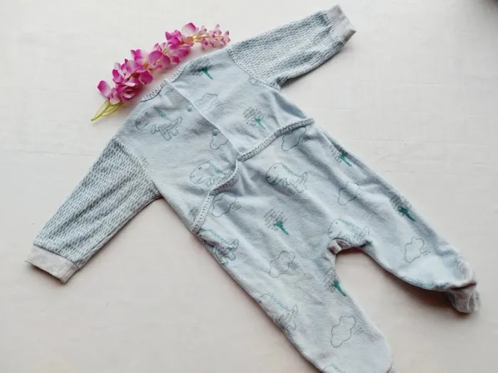 Pyjama Mots d enfants 6 mois - photo numéro 4
