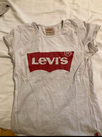 T-shirt Levis