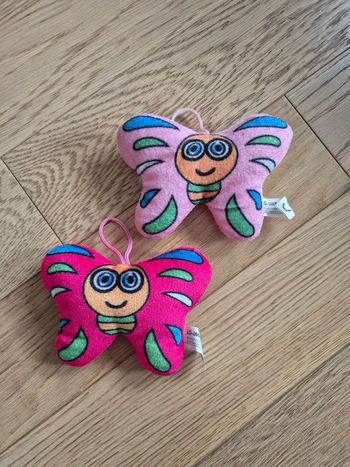 Lot 2 peluches papillon, neuves 🦋