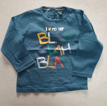Tee shirt manches longues kiabi 18 mois bla bla bla