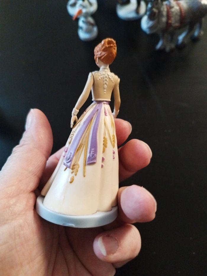 Lot figurines Reines des neiges 2 - photo numéro 5