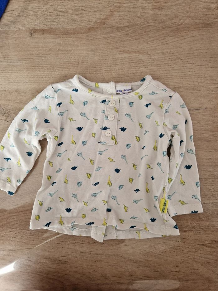 Tee-shirt dinosaures
