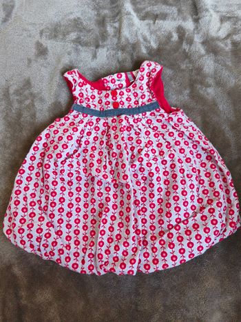 Robe à petite bretelle
