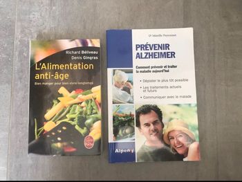 Lot de 2 livres alimentation/ santé / anti-age/ alzheimer