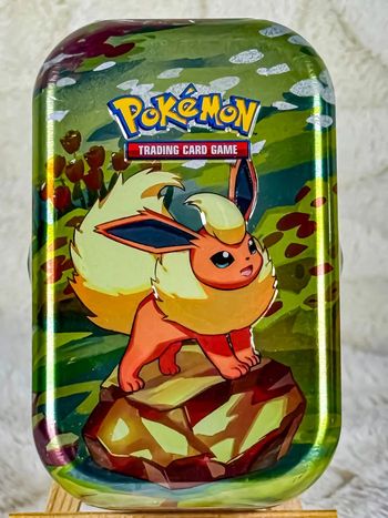 JCC Pokémon Mini Tin Pyroli Évolutions Prismatiques EV8.5 FR
