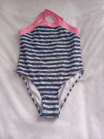 😷maillot de bain polyester 4ans Okaidi
