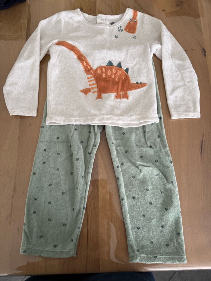 Pyjama 4 ans - photo numéro 3