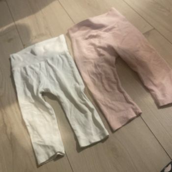 Lot 2 legging H&M 6/9 mois