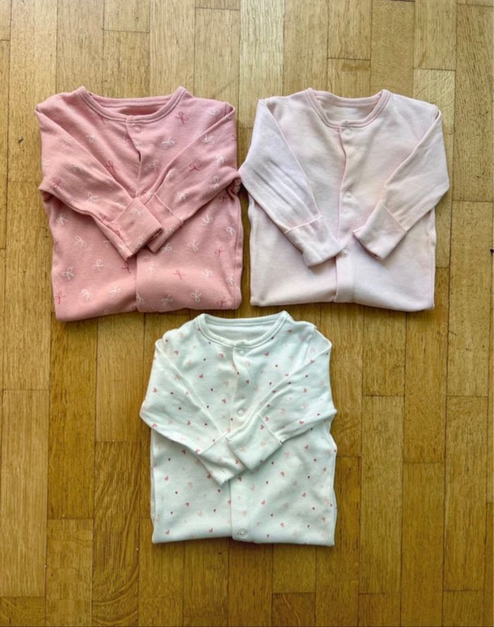 Lot de 3 pyjamas Primark neufs (1-3 mois) - photo numéro 5