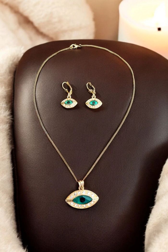 Magnifique parure collier et boucles d'oreilles mauvais œil en plaqué or