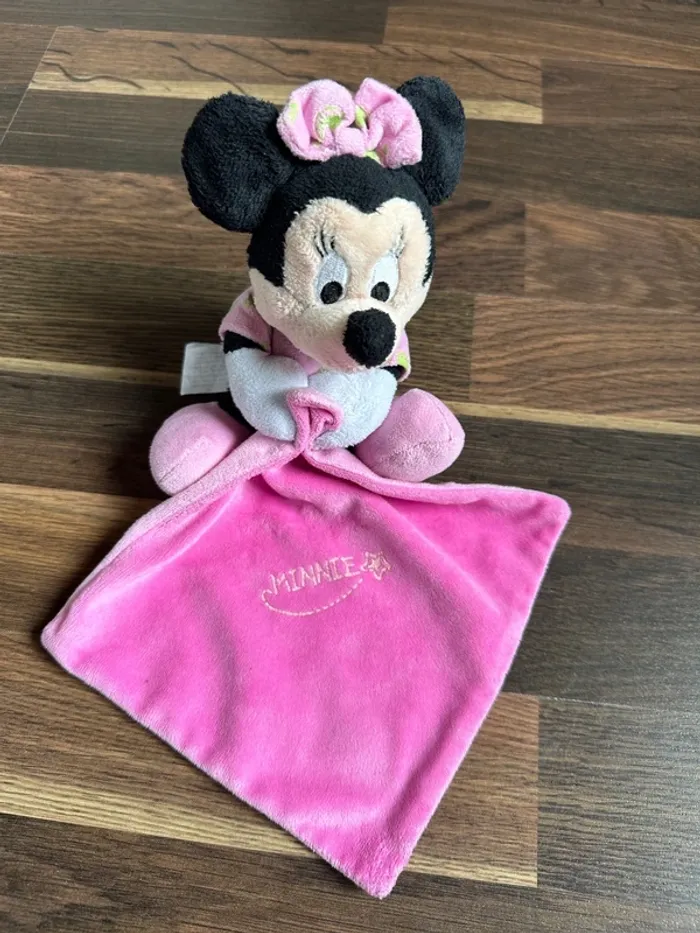 Doudou Minnie