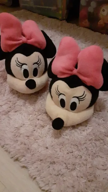 Chaussons disney Minnie