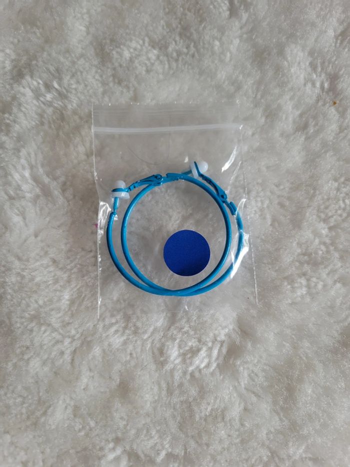 Clips d oreilles creoles bleu ciel 4cm - photo numéro 2