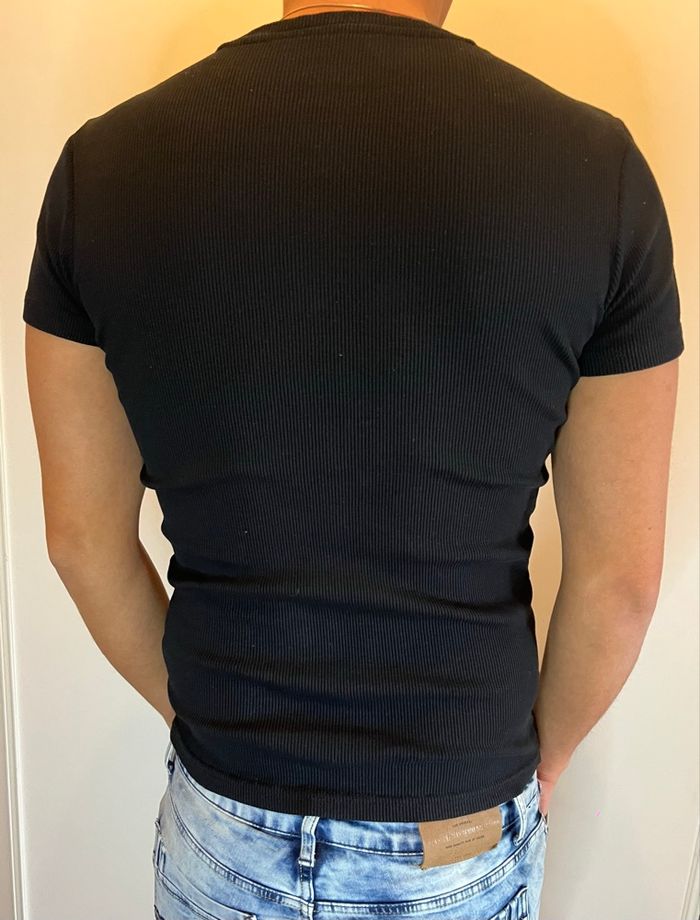 Tee-shirt noir LH - photo numéro 2