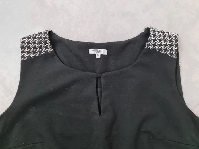 Robe fourreau noire phildar taille 42 - photo numéro 2