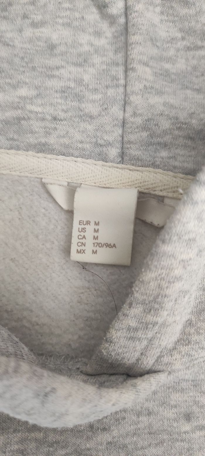 Pull à capuche - photo numéro 2
