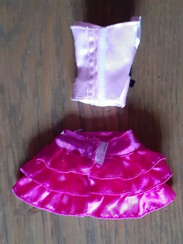 🎀 jupe et bustier rose poupée Barbie - photo numéro 2