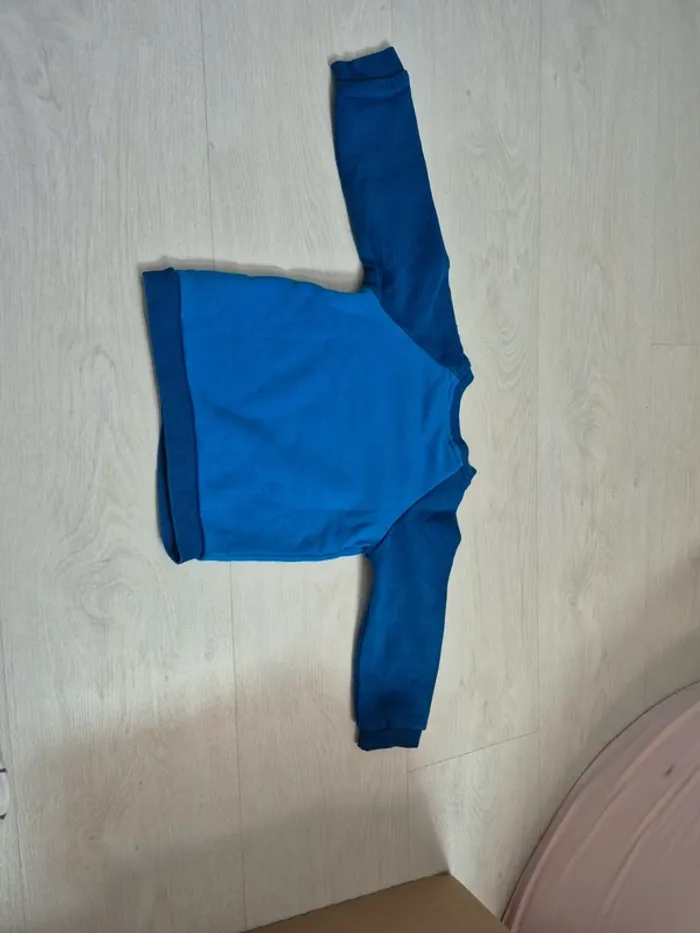 Pull Adidas bleu - photo numéro 4