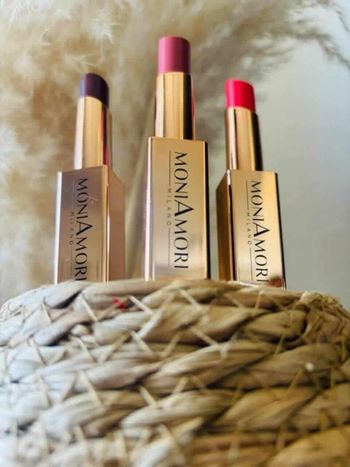 Parfums produits de beauté maquillage ect...