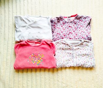 Lot de 4 jolies pyjamas coton et velour une piece 24 mois fille