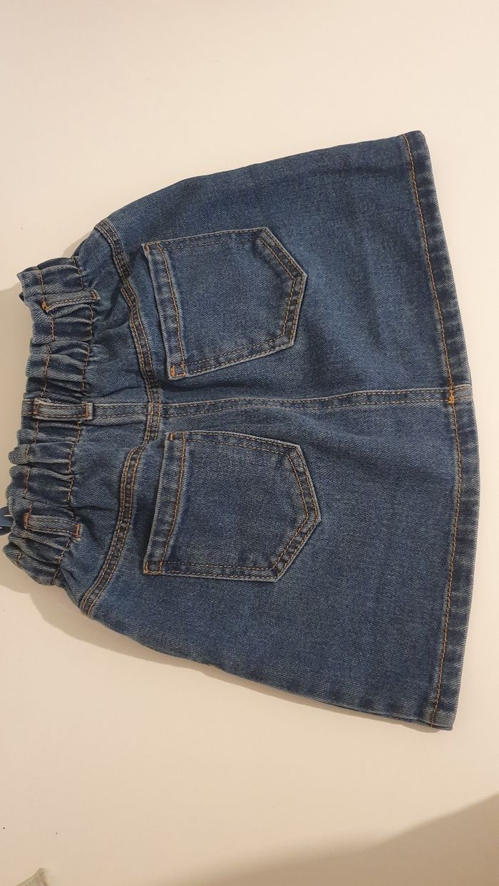 Jupe vertabaudet neuve 8 ans - photo numéro 3