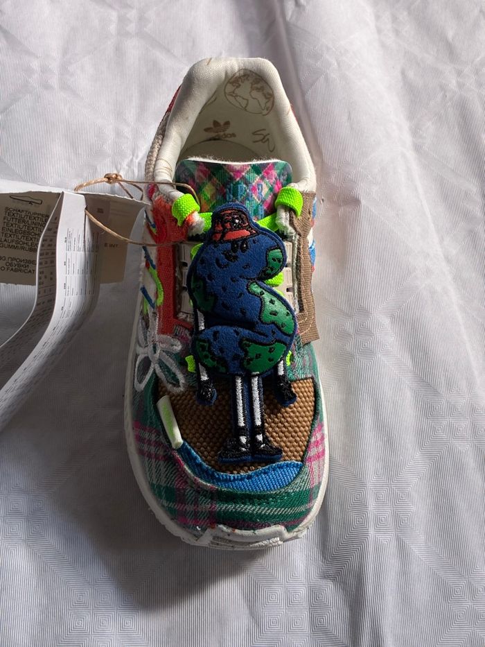 Basket adidas enfant - photo numéro 1