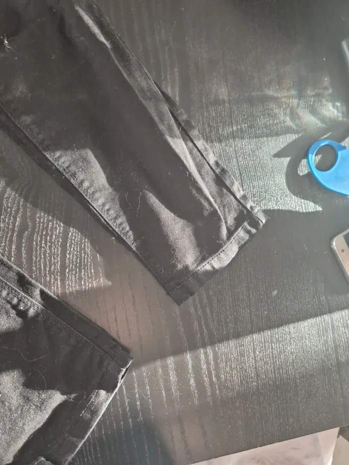 Pantalon noir - photo numéro 2