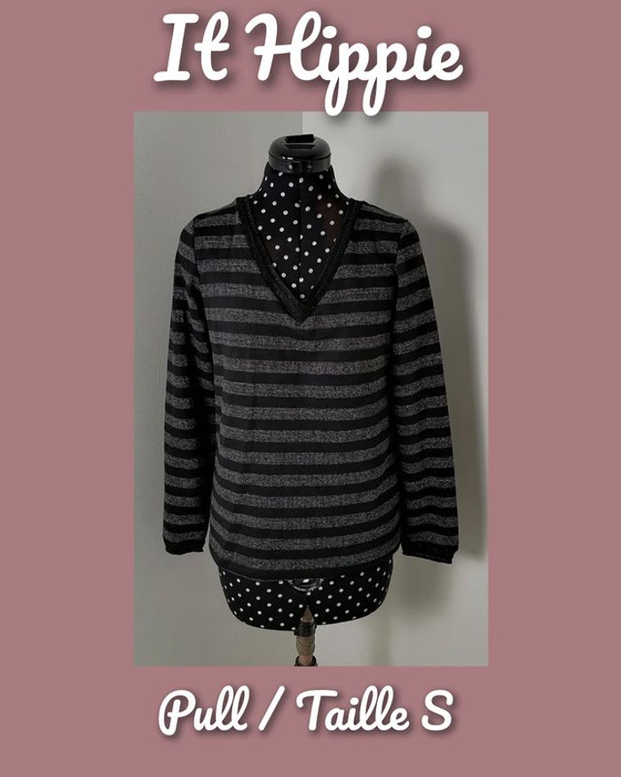 Pull léger rayures noir gris Taille S It Hippie