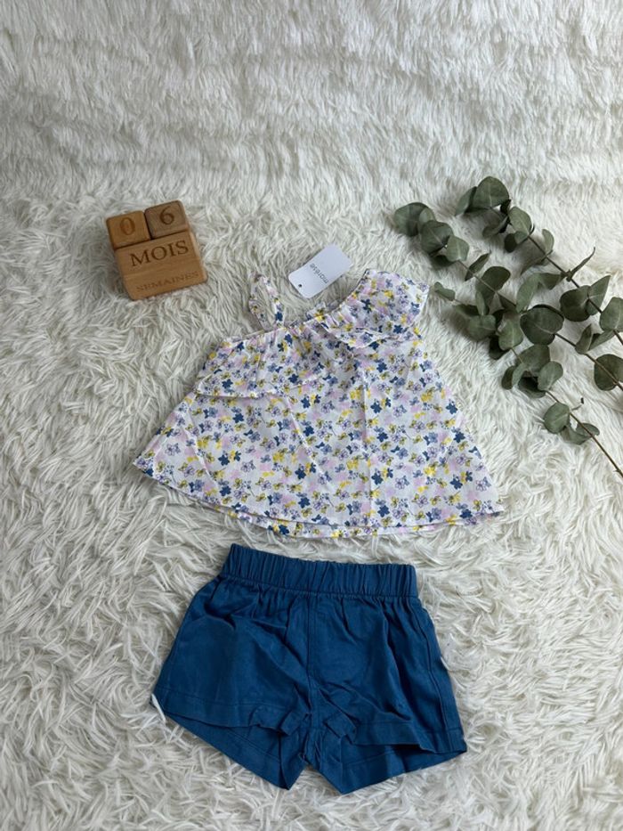 Ensemble top et short Marese taille 6 mois