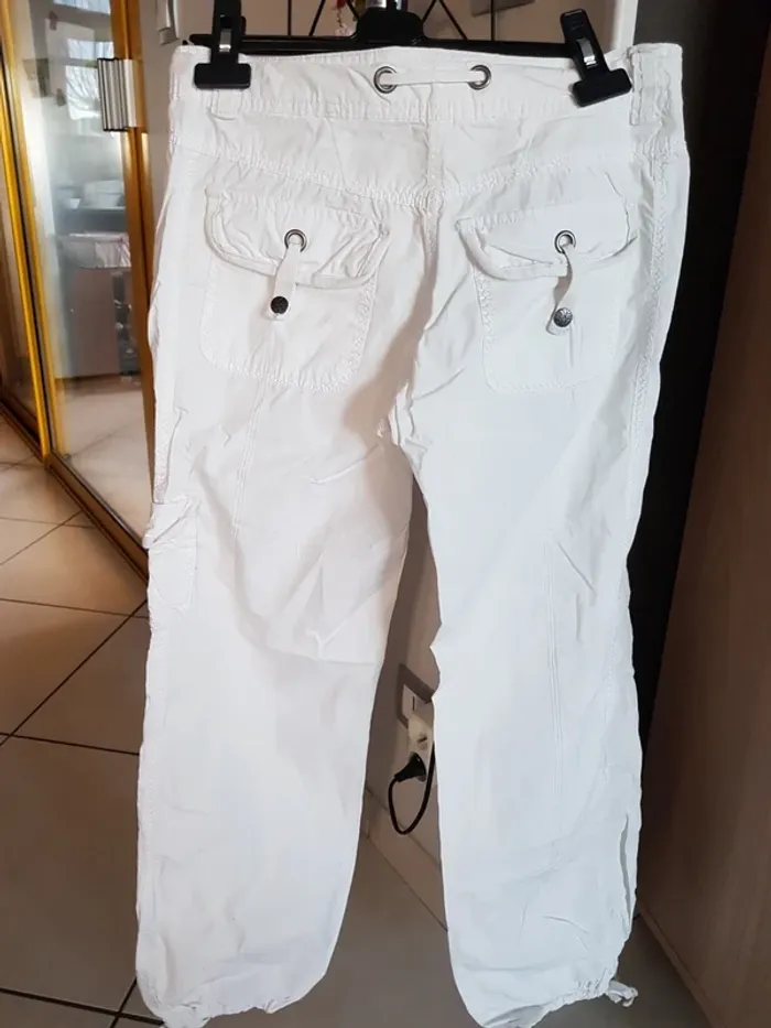 Pantalon blanc - photo numéro 2