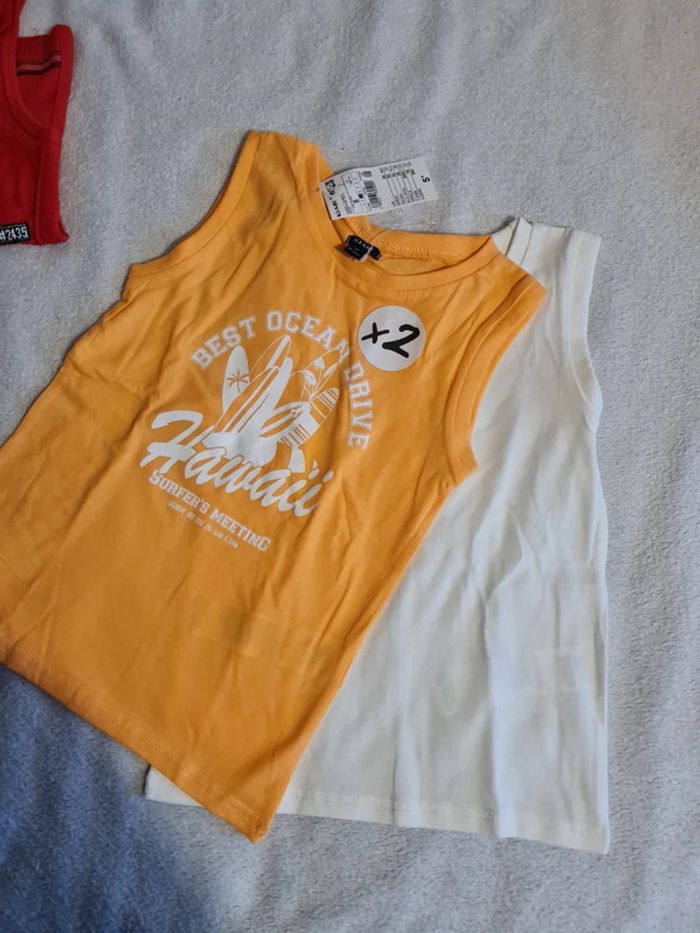 Tee shirt sans Manche - photo numéro 3