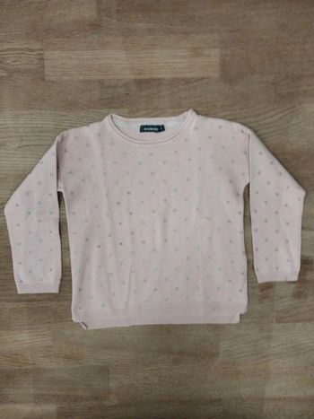 Pull rose a étoiles 4 ans