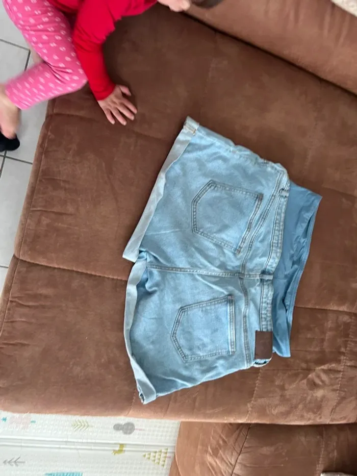Short de grossesse - photo numéro 4