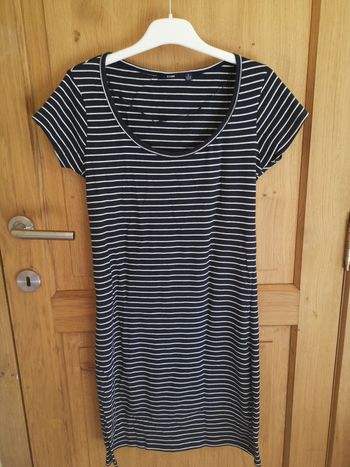 Robe marine Kiabi ligné en bleu marine et blanc M