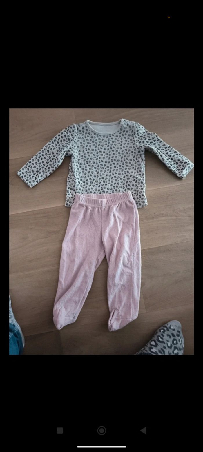 Pyjama in extenso 12 mois