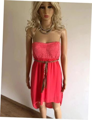 Robe bustier corail asymétrique avec dentelle taille unique jamais portée