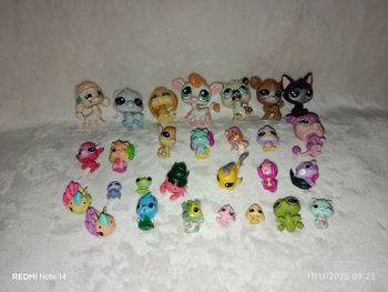 A saisir, lot figurines " petshop "  ( bien lire )