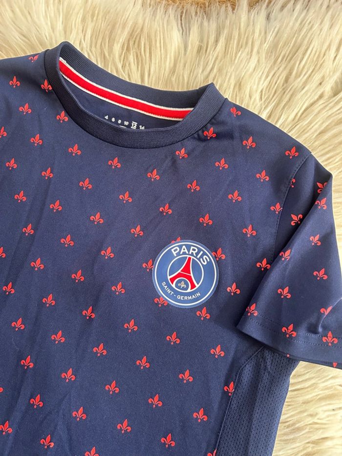Garçon 👦🏻 Tshirt manches courtes PSG / bleu & rouge / Taille 12 ans - photo numéro 3