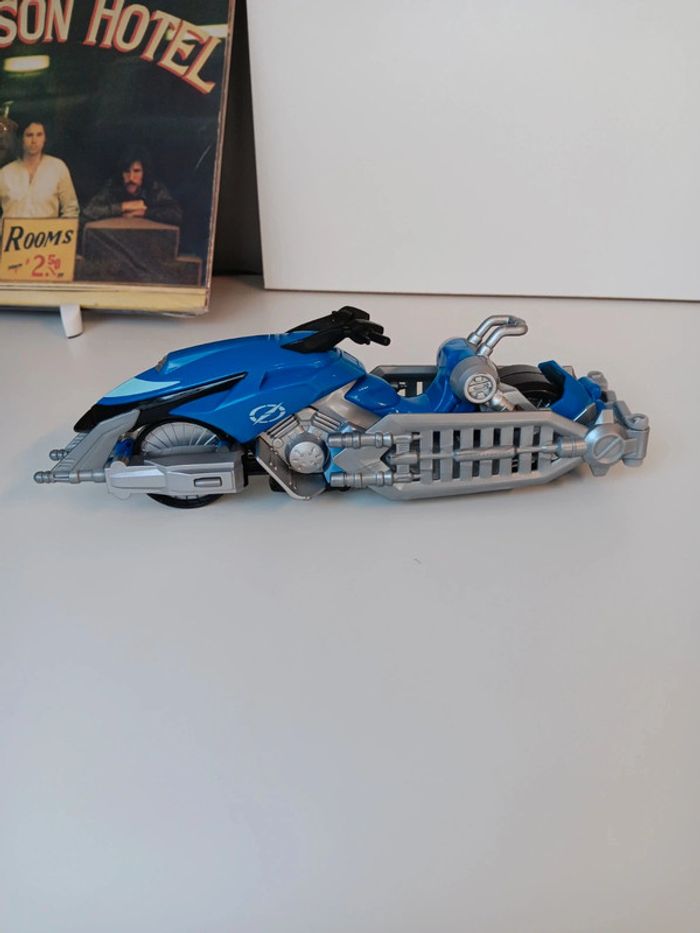 Figurine et sa moto vintage Bandai 2006 Power Rangers opération overdrive moto 25cm fig 14cm - photo numéro 5