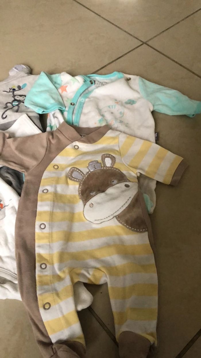 Lot 5 pyjamas - photo numéro 4