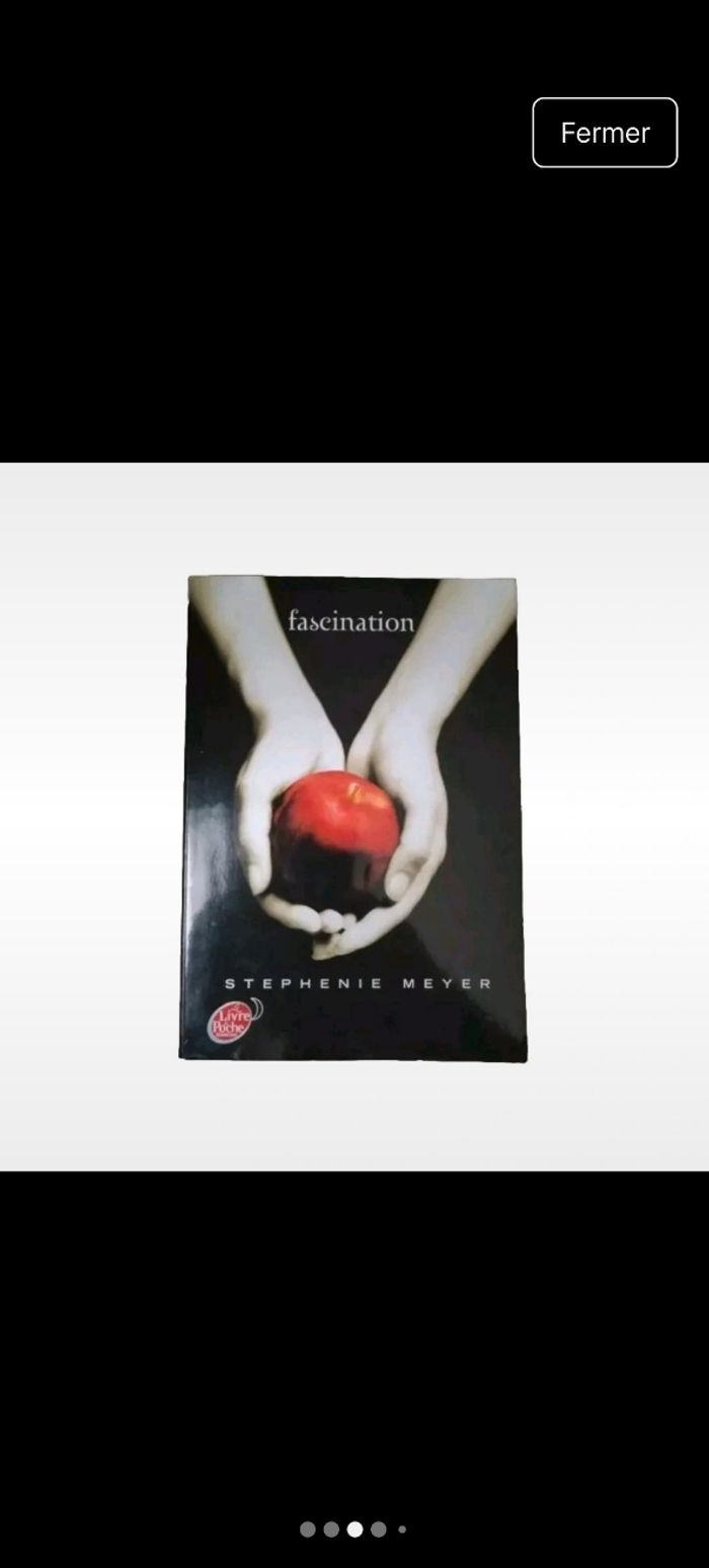 Lot des livres de la saga Twilight - photo numéro 3