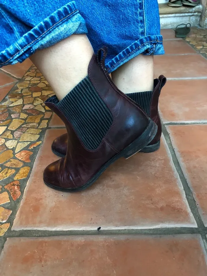 Bottines bordeaux ugg - photo numéro 2