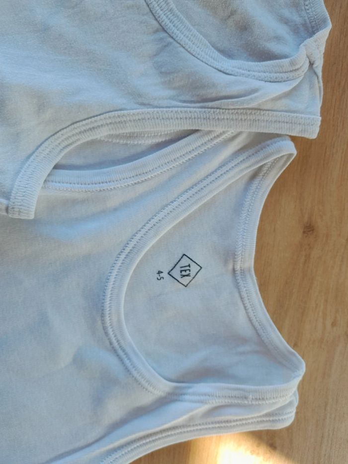 Lot 4 maillots de corps garçon 4 5 ans - photo numéro 2
