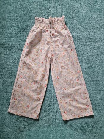 Très beau pantalon 7 ans