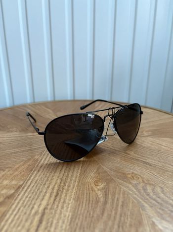 Lunette de soleil / paire de solaire / monture tendance - Gil - Neuf avec étiquette