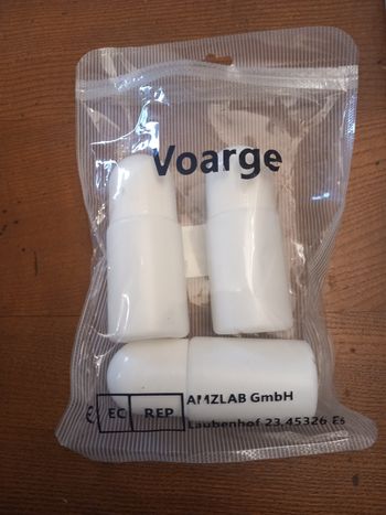 Lot 3 flacons de voyage 50 ml.