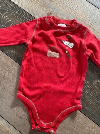 Body rouge 3 mois manches longues