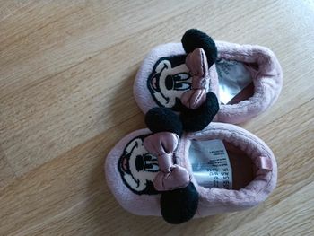 Chaussons Minnie bébé