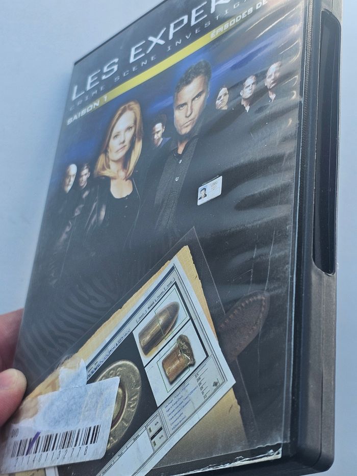Dvd les experts saison 1 - photo numéro 4